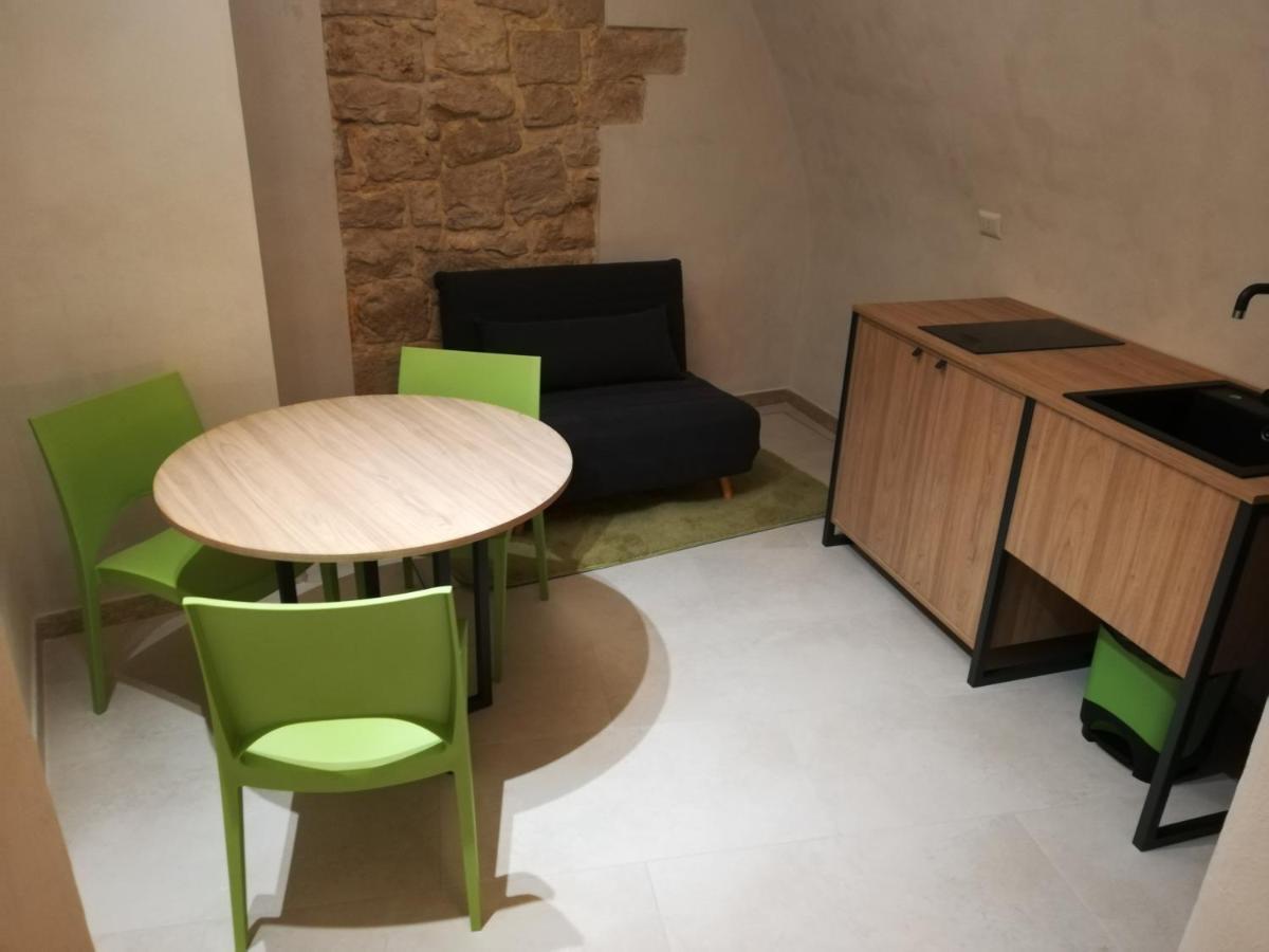 Locus Pendinelli Trani Bed & Breakfast Ngoại thất bức ảnh
