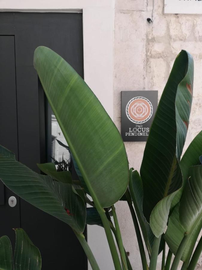 Locus Pendinelli Trani Bed & Breakfast Ngoại thất bức ảnh